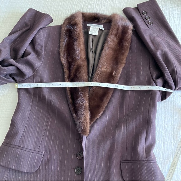 VTG George Rech Paris brown wool pinstripe blazer w/mink lapel. - Picture 7 of 10